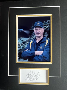 ROBERT BALLARD - OCEANOGRAPHER DISCOVERED THE TITANIC - SIGNED PHOTO DISPLAY - Picture 1 of 1