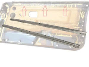 Rep.Satz Reparatursatz: 2x Aluminium Schiene für BMW 3er E36 Türverkleidungen - Picture 1 of 4