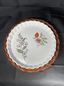 FLORAL PIE PLATE BIA Cordon Bleu 9.75" - Picture 1 of 8