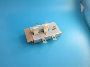 905C186G003 GE TROCKNERWAHLSCHALTER ASK2204-92-A 16A 120-240V 50/60Hz - Bild 1 von 4