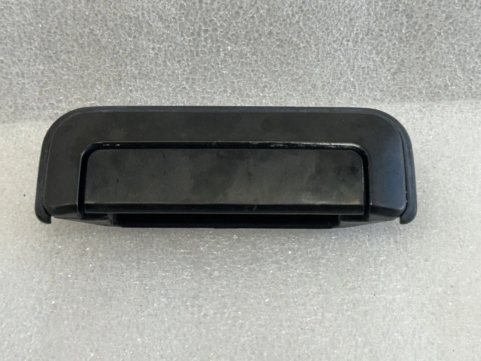 MITSUBISHI MONTERO SPORT 1997 1998 1999 2000 MANIJA PUERTA EXTERIOR DELANTERA DERECHA Foto 1 de 4
