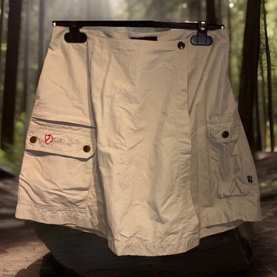 Fjallraven outdoor trekking trouser skirt skort cargo size 40 - Image 1 of 4