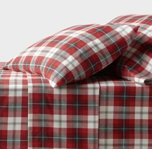 Full 400 Thread Count Performance Holiday Sheet Set Green/Red Plaid - Threshold - Picture 1 of 4
