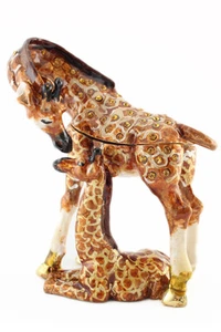 Giraffe Baby Schmuck Schmuckkästchen Deko Sammlerstück Tier süß Geschenk 02084 - Bild 1 von 3