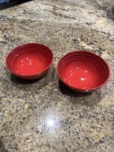 LE CREUSET Set of 2 Vancouver Cereal Bowls - Stoneware in Cerise Cherry Red - Picture 1 of 4
