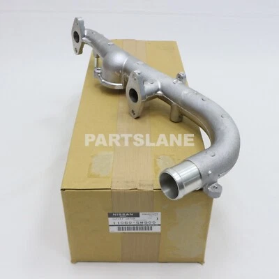 Salida de agua genuina Nissan Pathfinder 2003-2004 OEM 11060-5W900 Foto 1 de 2