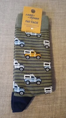 FAT FACE MENS LAND ROVER STRIPED SOCKS - UK SIZE 6.5-9 - CHRISTMAS - DARK GREEN - Image 1 of 2