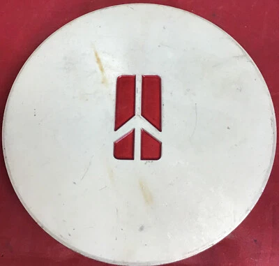 ONE USED OEM 1993-1995 Oldsmobile 88 Center Caps 25613984 12600 - Imagem 1 de 4