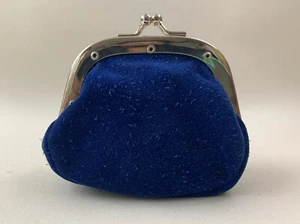 Vintage Inspired Royal Blue Suede Leather Coin Purse Kiss Clasp & Suede Interior - Picture 1 of 16