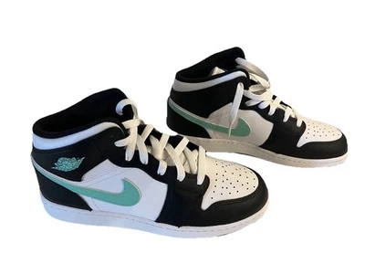 Jordan 1 Mid White Green Glow Size 7Y Style Code DQ8423-103 - Image 1 of 4