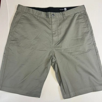 Volcom True To This Mens 38 Gray Stretch Chino Shorts Casual Flat Front NWOT - Image 1 of 4