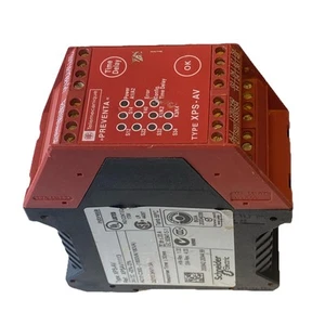 Schneider Telemecanique Preventa XPS-AV XPSAV1113P Sicherheitsbaustein Not-Halt - Picture 1 of 6
