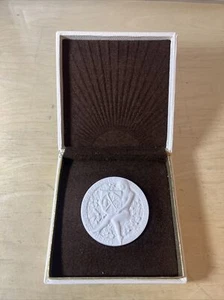 Venus Berg Ehrengabe Der Gemeinde Porzellan Medaille - Bild 1 von 6