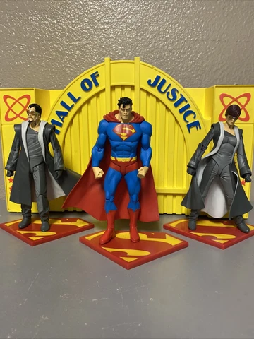 DC Direct Superman: Last Son: Series 1 GENERAL ZOD, Superman & Ursa Set + Stands Cover
