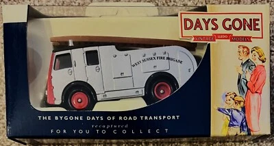 Lledo Days Gone Vintage Models 1955 Dennis F8 Fire Engine West Sussex  DG060016 - Image 1 of 4