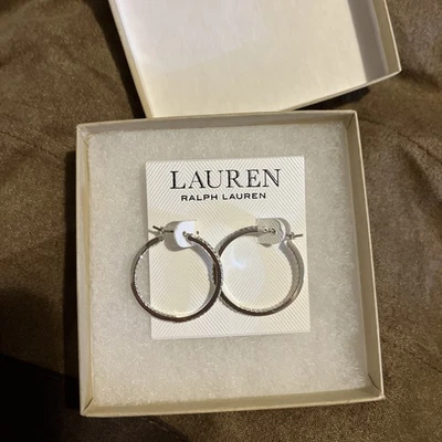 Pendientes de aro de cuerda retorcida tono plata Lauren Ralph Lauren detalles de cristal nuevos con etiquetas Foto 1 de 2
