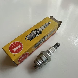 Original NGK BPM6F Zündkerze 5950 - Bild 1 von 5