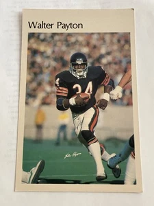 Walter Payton Chicago Bears Mini Poster 13/50 Excellent Condition 8.5” x 5.5” - Picture 1 of 2