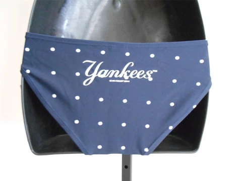 NEW OFFICIAL New York Yankees Womens Size M Medium Bikini BOTTOMS ONLY Swimsuit Cover
