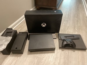 Microsoft Xbox One X Project Scorpio Edition 2TB Console - Upgraded to SSHD