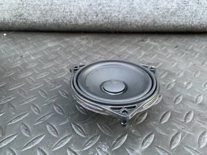 ALTAVOZ PUERTA TRASERA IZQUIERDA O DERECHA MERCEDES W166 X166 ML350 ML250 AUDIO OEM - Imagen 1 de 4