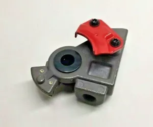 Phillips 12-13823 Gladhand Emergency Straight Mount Red Anodized 1/2" nptf - Picture 1 of 6