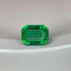 Eccezionale Pietra Preziosa Smeraldo Naturale Taglio Smeraldo Afghanistan Certificata - Foto 1 di 6