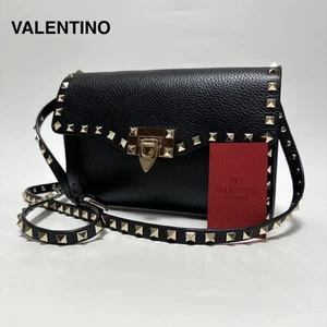 Borsa a tracolla Valentino Garavani Rockstud Turn Lock in pelle nera - Foto 1 di 10