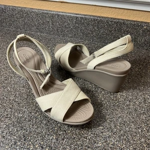 Crocs Dual Comfort Sandals Women's Size 11 Canvas Ivory Ankle Strap Wedge Casual - Picture 1 of 11