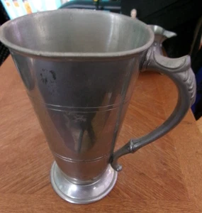 Vintage Sheffield Wentworth englischer Zinnkrug 7 1/4" (18,5 cm) hoch, England - Bild 1 von 4