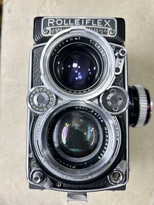 Rolleiflex 2.8 Planar Mittelformatkamera für Ersatzteile oder Ist-Zustand. LESEN. - Bild 1 von 14