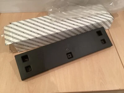 GENUINO NUEVO JEEP RENEGADE MATRÍCULA SOPORTE ENVOLVENTE 51959919 2015-2020 Foto 1 de 4