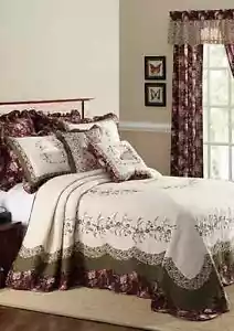 NEW! ~ BEAUTIFUL CHIC XXXL WHITE GREEN PURPLE RED BURGUNDY PINK ROSE BEDSPREAD - Picture 1 of 4