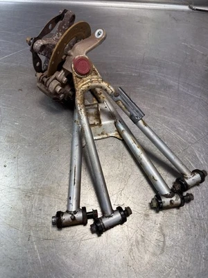 Polaris Phoenix 200 2005 brazos en A cubo de husillo derecho brazos en A 05 Foto 1 de 4