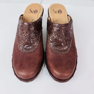 NUOVE scarpe da donna Sofft taglia 6 in pelle marrone lavorata floreale slip on mule western - Foto 1 di 7