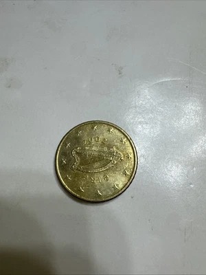Moneda de 50 centavos - Arpa celta 2002, se vende como está Foto 1 de 4