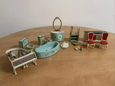 Lot Of 10 Vintage Ideal Japan Petite Princess Dollhouse Furniture Bathroom Tub - Image 1 of 4