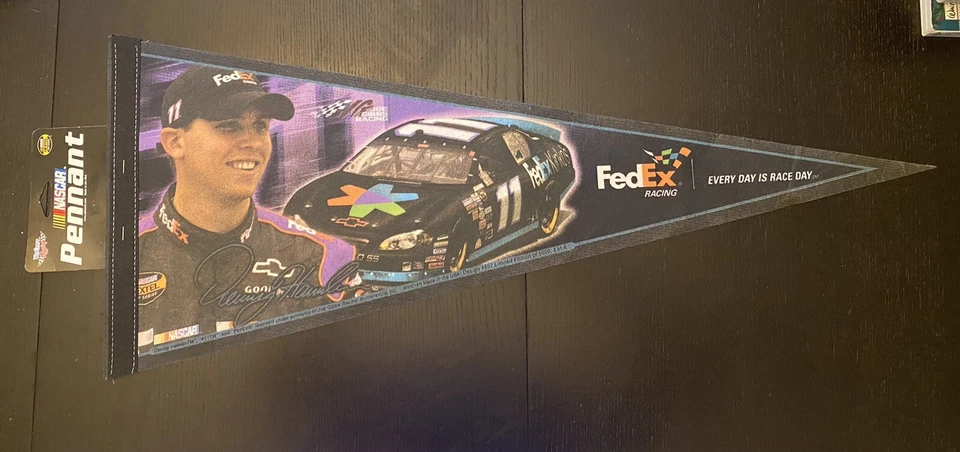 Вымпел Denny Hamlin Nascar Win Craft Racing No11 FedEx ограниченный выпуск - Изображение 1 из 4