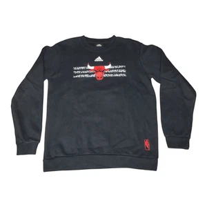 Chicago Bulls Adidas 3 Stripes Crewneck Sweater Size Medium NBA - Picture 1 of 8