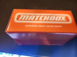 MATCHBOX Mercedes-Benz 220 SE Cupé Mattel Creations SELLADO - Imagen 1 de 2