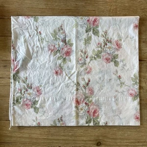 Pair LAUREN RALPH LAUREN Meadow Way Floral ROSE Standard PILLOWCASES Cottage - Picture 1 of 3