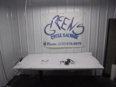 Kawasaki Ninja 650 2017 OEM juego de llaves de encendido con tapa de gasolina y bloqueo de asiento Foto 1 de 4