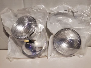 ML11P2. 3 Pack of 11 Watt Sealed Beam Bulbs New Old Stock - Picture 1 of 3