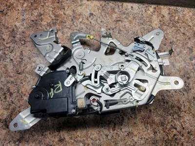 Honda Odyssey 2011-2017 puerta corredera trasera derecha cerradura pestillo actuador OEM Foto 1 de 4