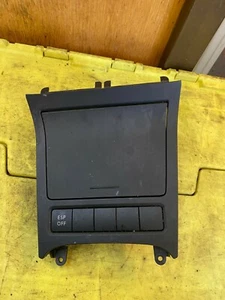 Genuine Vw Volkswagen Golf 2008-12 Front Ashtray Cigarette Lighter 5K0857961 - Picture 1 of 2