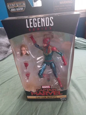 Marvel Legends Capitana Marvel sin usar, en caja Foto 1 de 2
