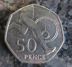 Rare Roger Bannister Running Leg and Stopwatch 2004 50p Circulated Coin - Picture 1 of 2