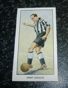 D.C. Thomson - Famous Footballers 1955 No17 - Jimmy Scoular, Newcastle