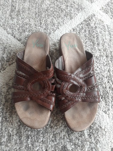 Yuu JORDAN Sandali da donna taglia 8 colore MARRONE