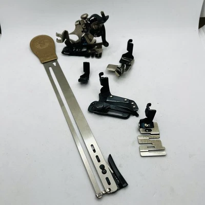 JUEGO DE ACCESORIOS PARA MÁQUINA DE COSER SINGER BLACKSIDE SINGERCRAFT FEATHERWEIGHT 221 Foto 1 de 4